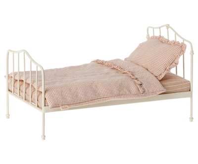 Maileg Bed, Mini Purple