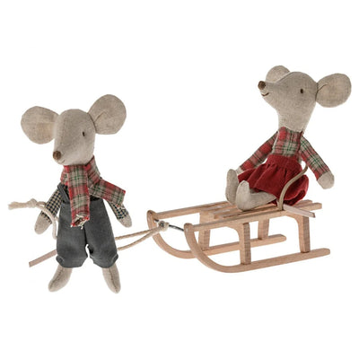 Maileg sled, mouse