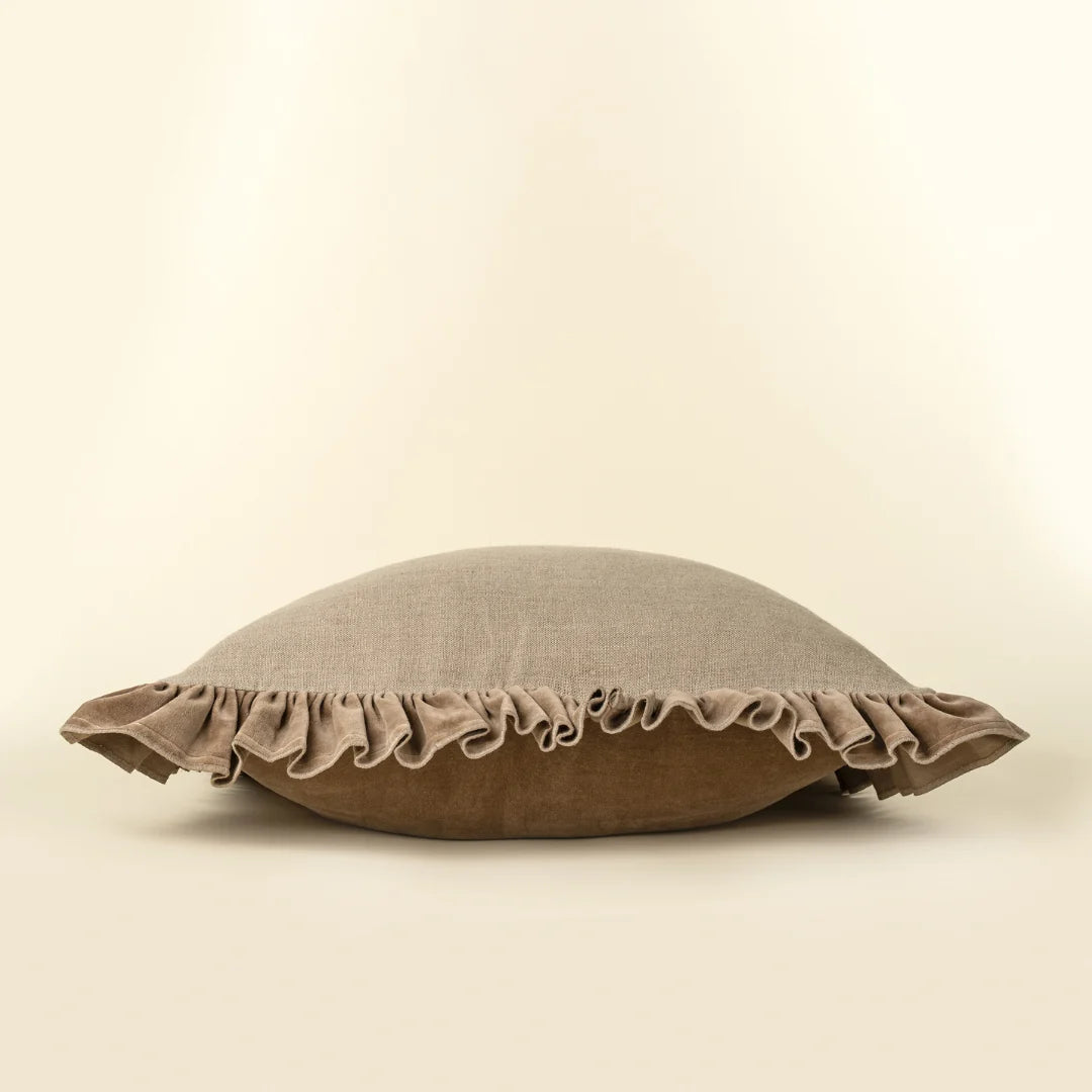 Velvet Ruffle Linen Pillow - Chocolate (24" x 24")
