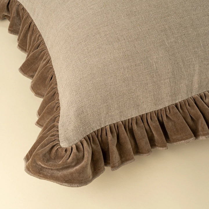 Velvet Ruffle Linen Pillow - Chocolate (24" x 24")