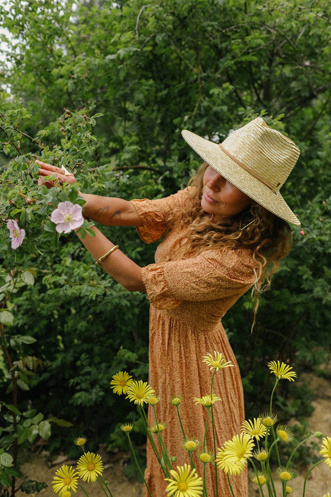 Goldie | Wheat Straw Wide Brim Lifeguard Hat