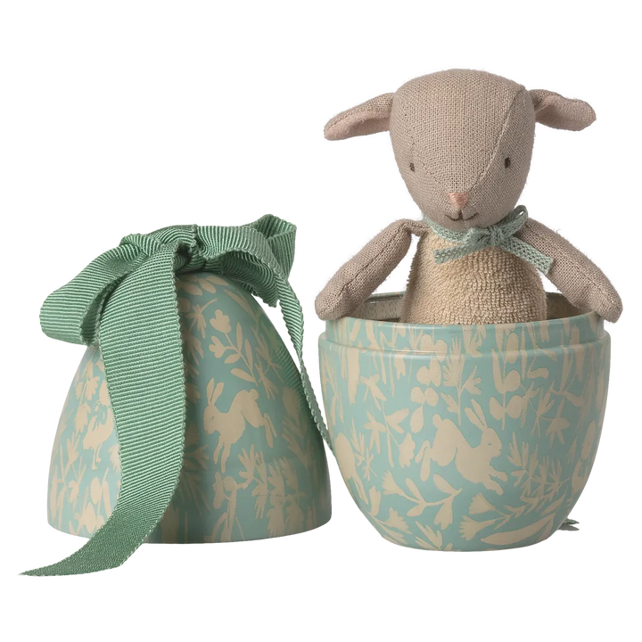 Maileg Easter egg with micro lamb, small - dusty mint