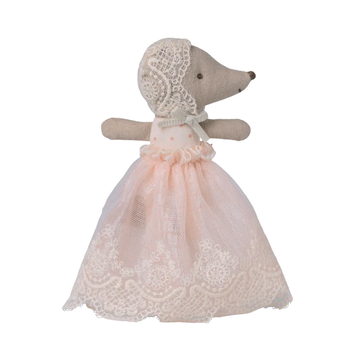 Baby mouse in gown - Powder
