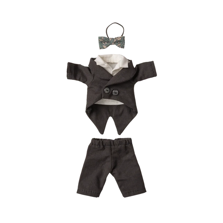 Maileg wedding suit, dad mouse