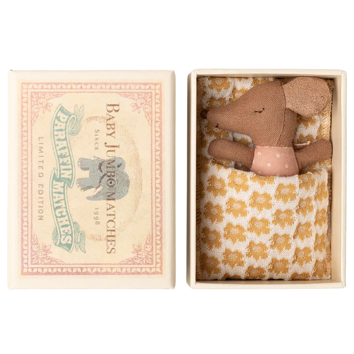 Maileg Sleepy/wakey baby mouse in matchbox - Rose (yellow bedding)