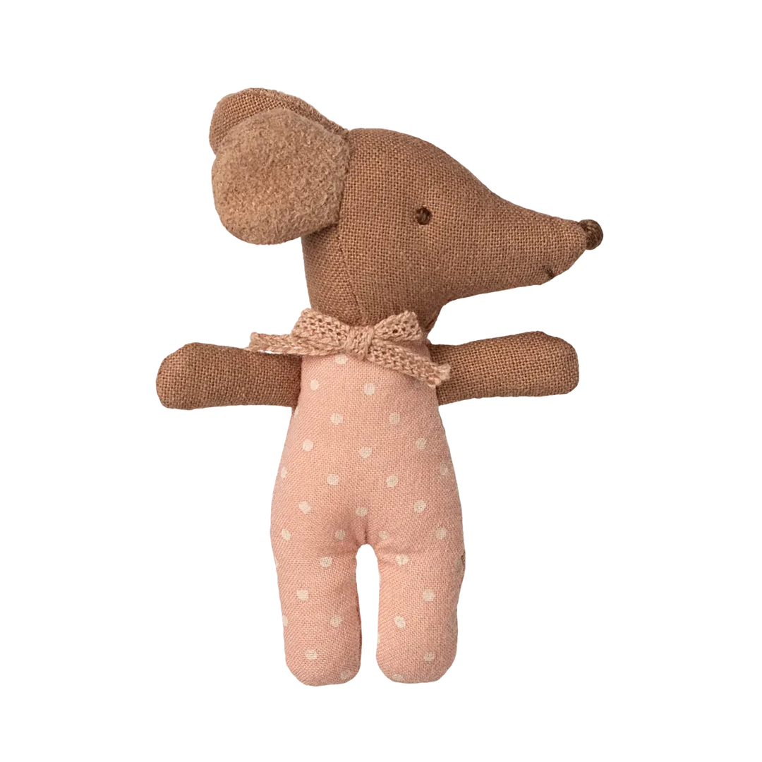 Maileg Sleepy/wakey baby mouse in matchbox - Rose (yellow bedding)