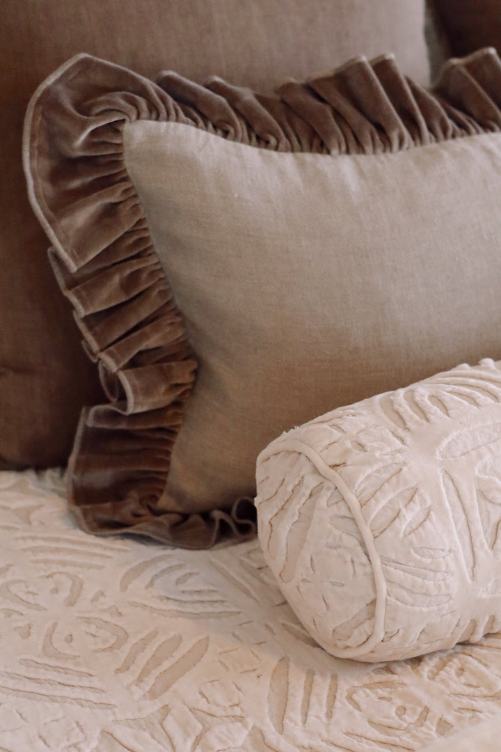 Velvet Ruffle Linen Pillow - Chocolate (16" x 24")