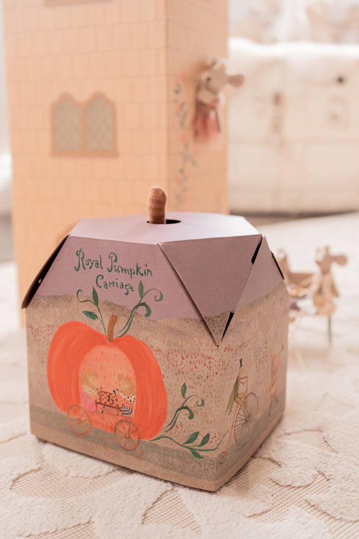 Maileg pumpkin carriage, mouse