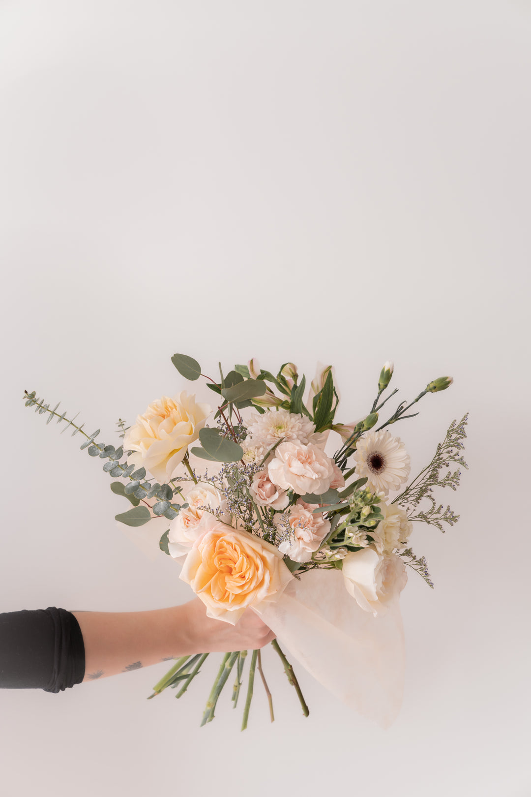 Medium Hand Tied Flower Bouquet