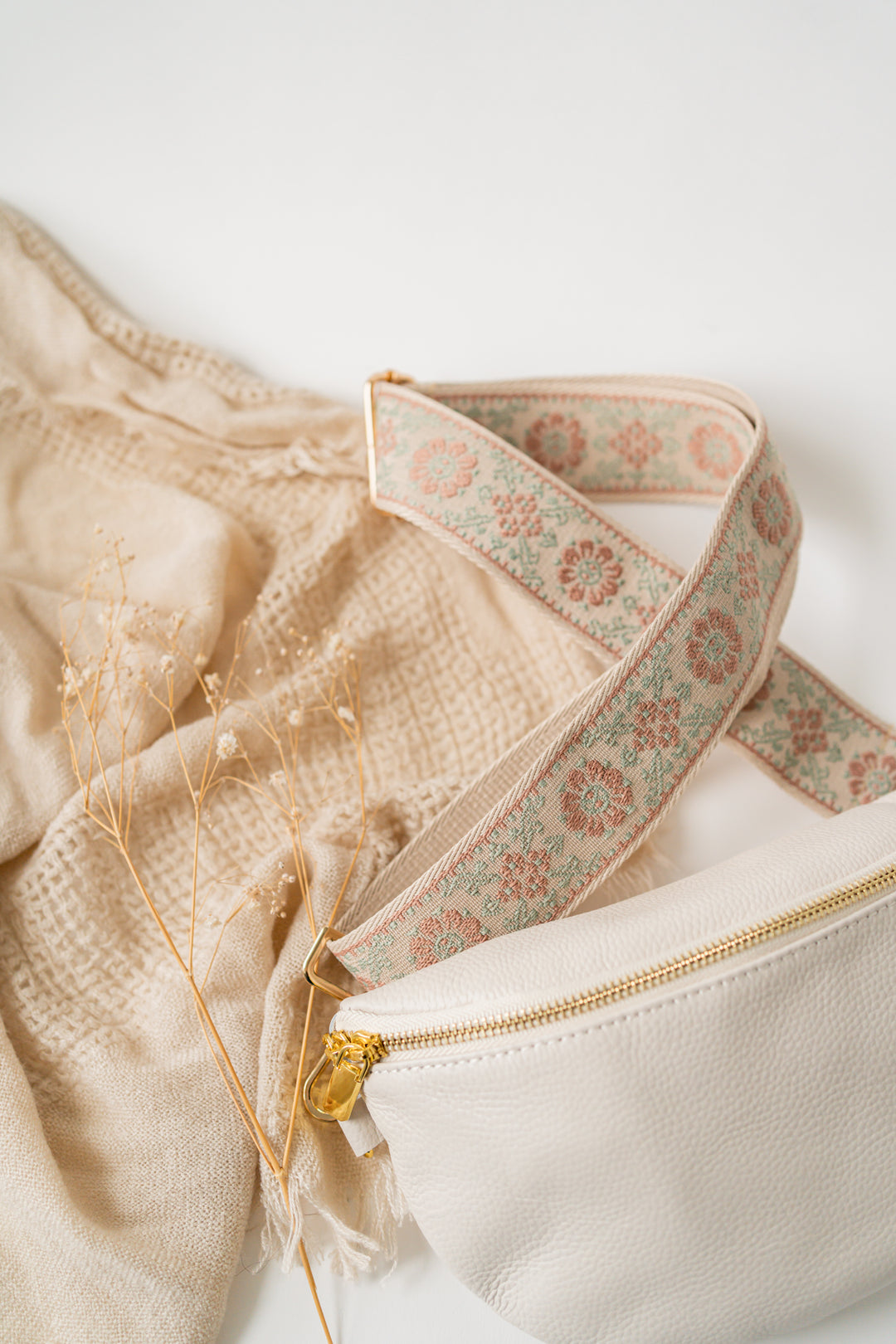 Vintage inspired Crossbody Bag Strap