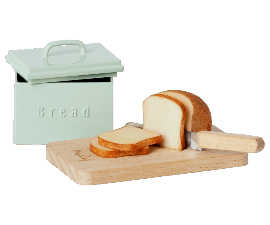 Maileg Bread box w. utensils