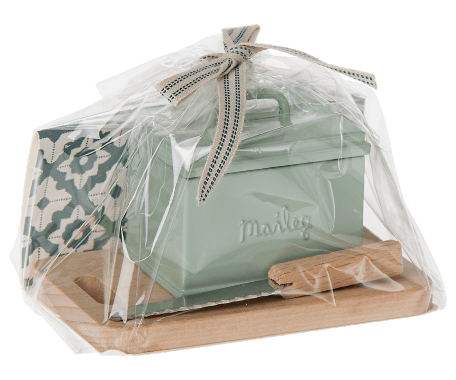Maileg Bread box w. utensils
