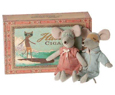 Maileg Mum and dad mice in cigarbox
