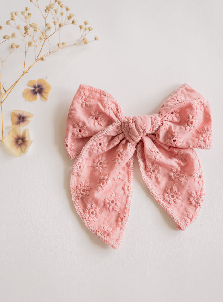 Oversized Lace Bows