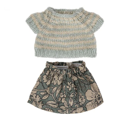 Maileg Knitted sweater and skirt for big sister mouse